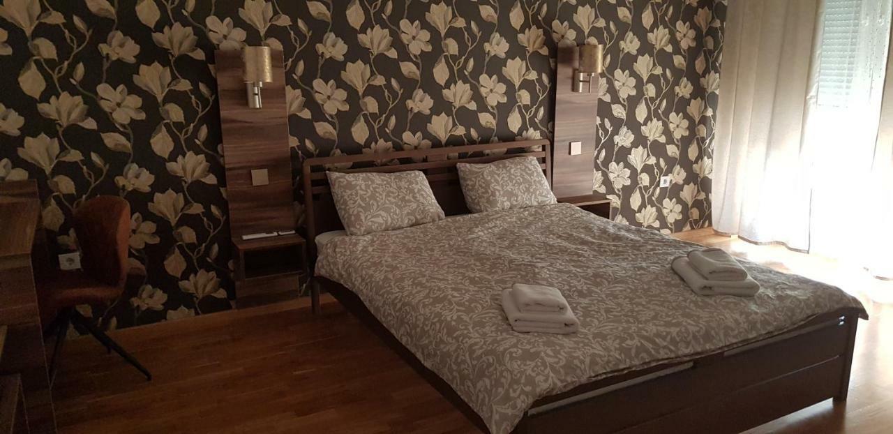 Uki-Modern Apartment With Parking Novi Sad Exterior foto